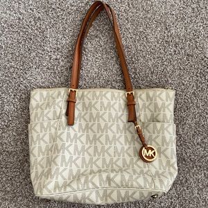 MK Michael Kors Shoulder Bag
